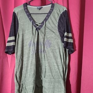 Torrid plus size 2x green tee "pardon my sarcasm"